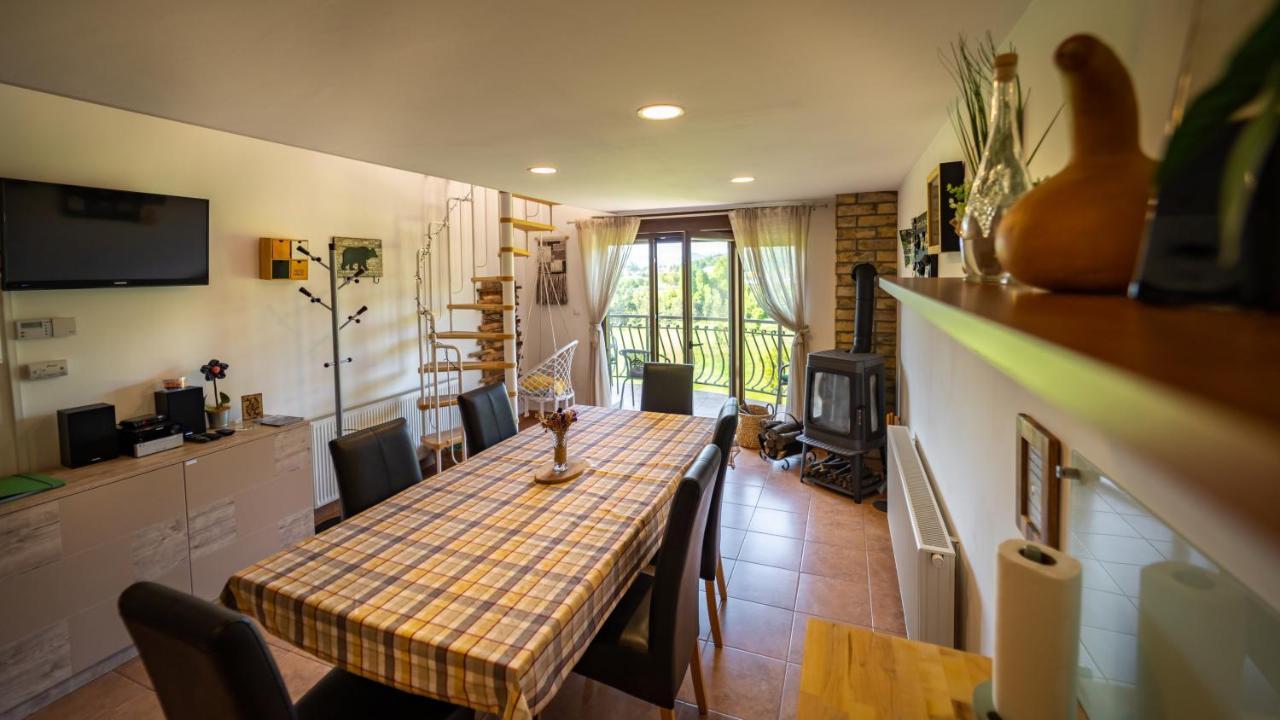Specious Apartment Manitu In Forest Countryside Fužine エクステリア 写真