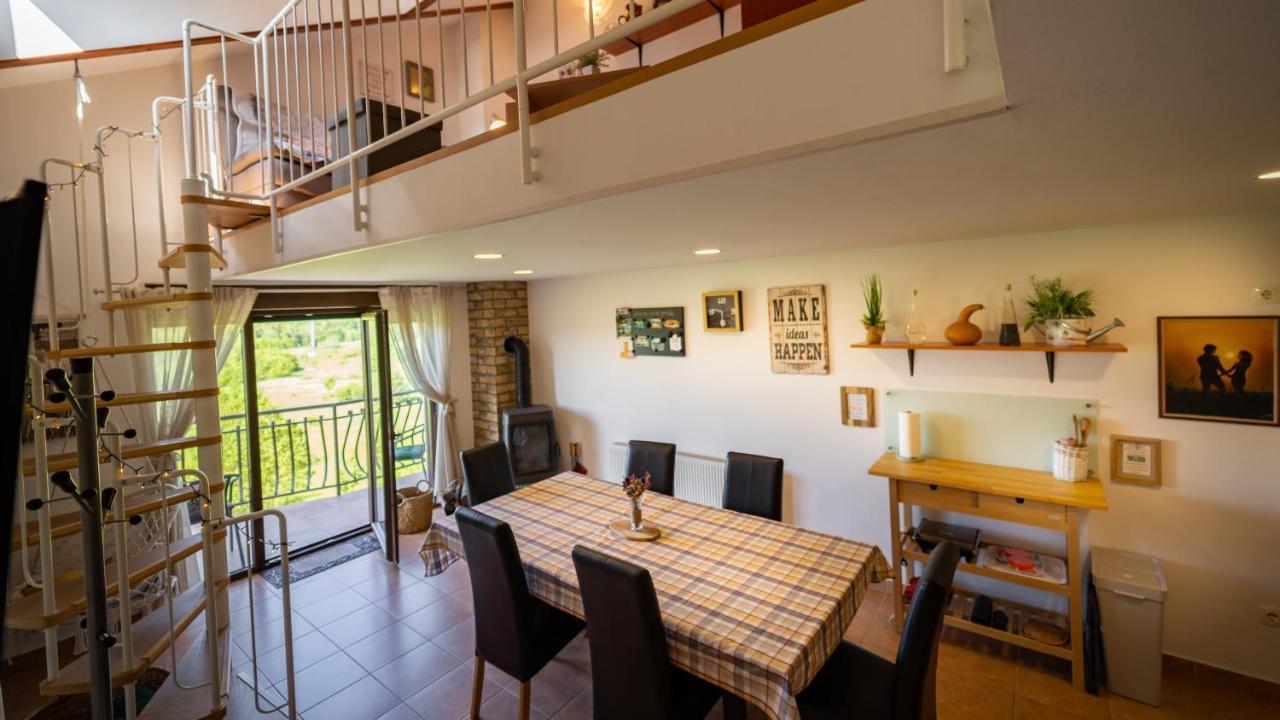Specious Apartment Manitu In Forest Countryside Fužine エクステリア 写真